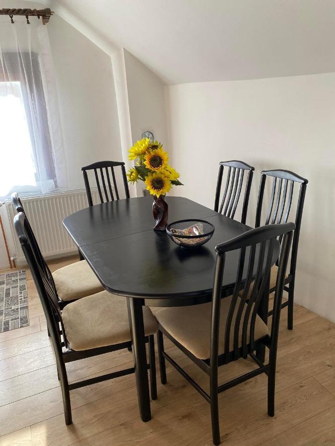Micin Dom Apartman Pirot Kültér fotó